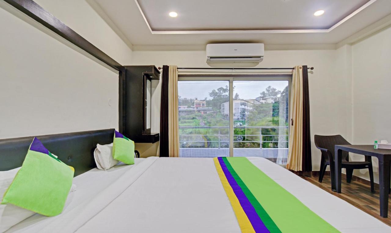 Treebo Paradise Inn With Mountain View มหาบาเลชวาร์ ภายนอก รูปภาพ